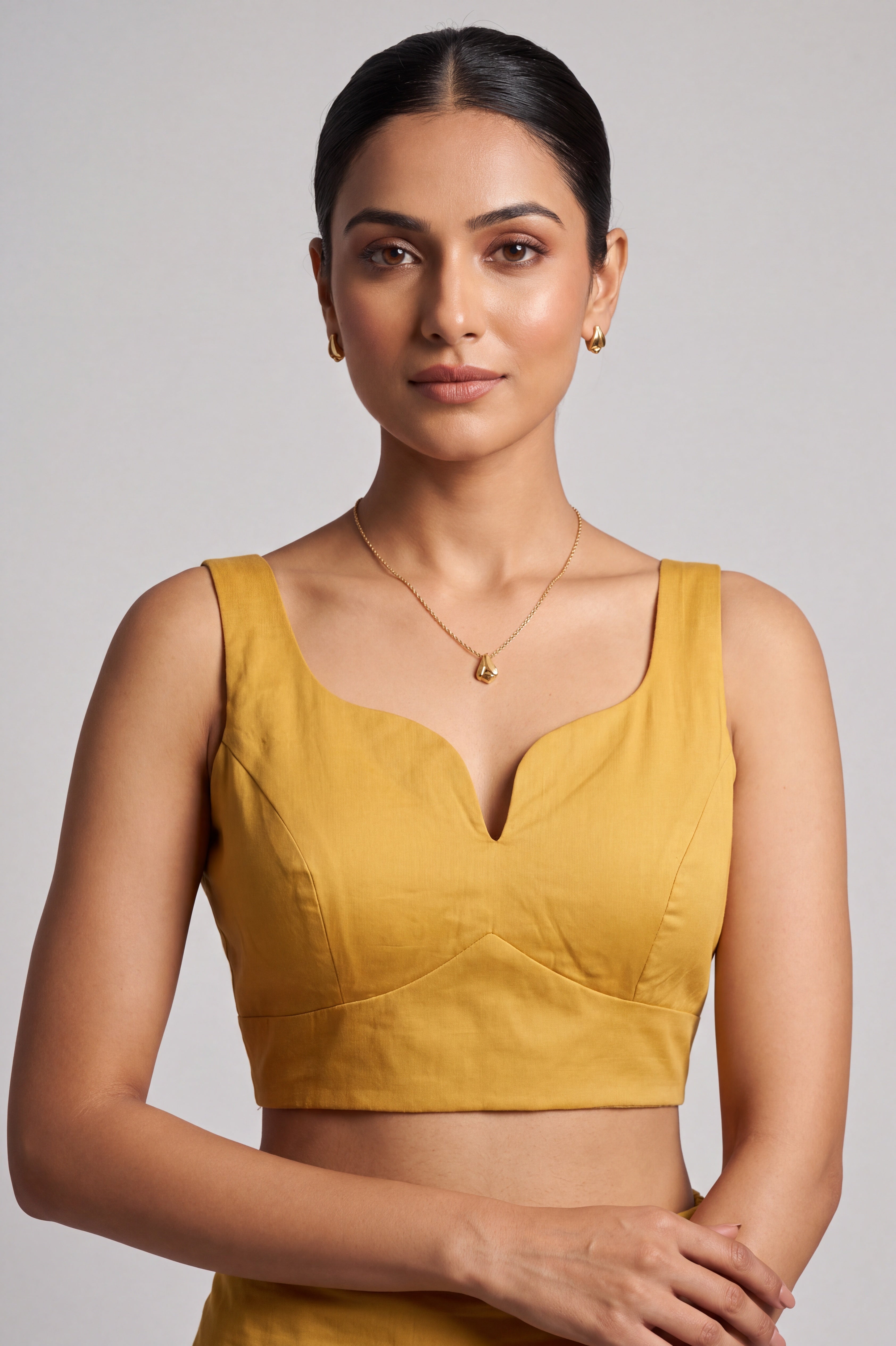 Sabhyasachi Inspired Sleeveless Blouse